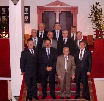Batı Trakya Türkleri Dayanışma Derneği heyeti Bakan Faruk Çelik'i makamında ziyaret etti